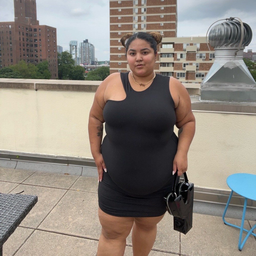 Yitty black dress